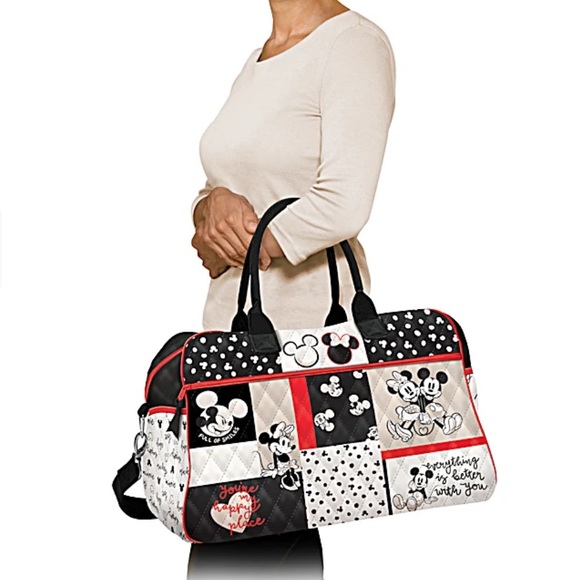The Bradford Exchange Disney Quitted Bag - Picture 1 of 5
